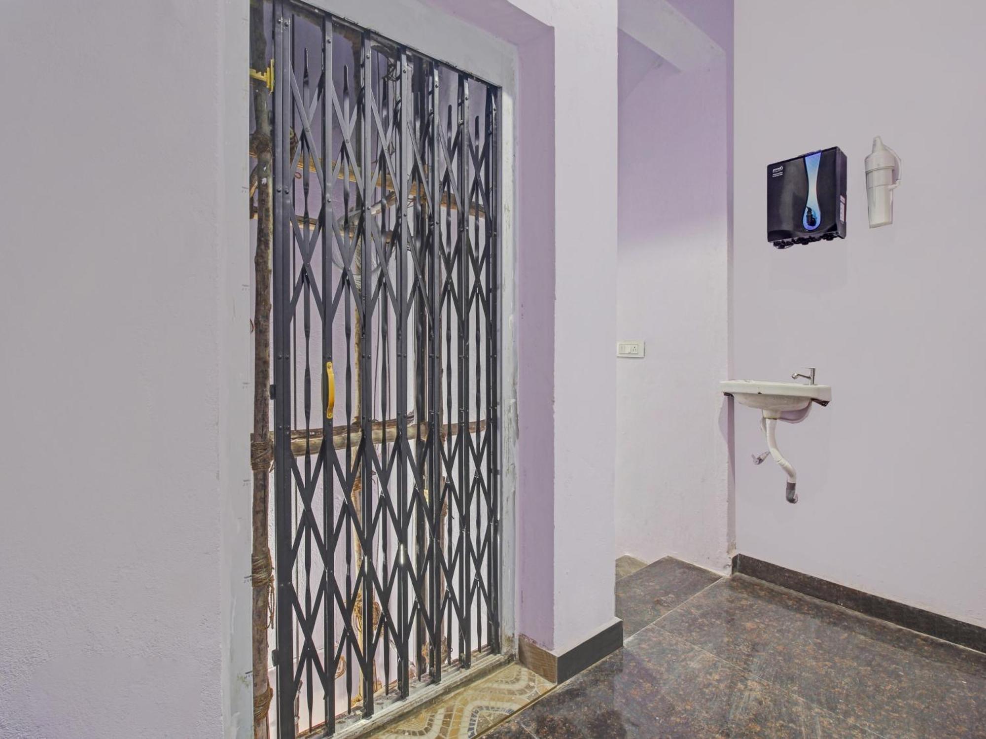 Hotel O Royal Stay Haidar Sahibguda Esterno foto